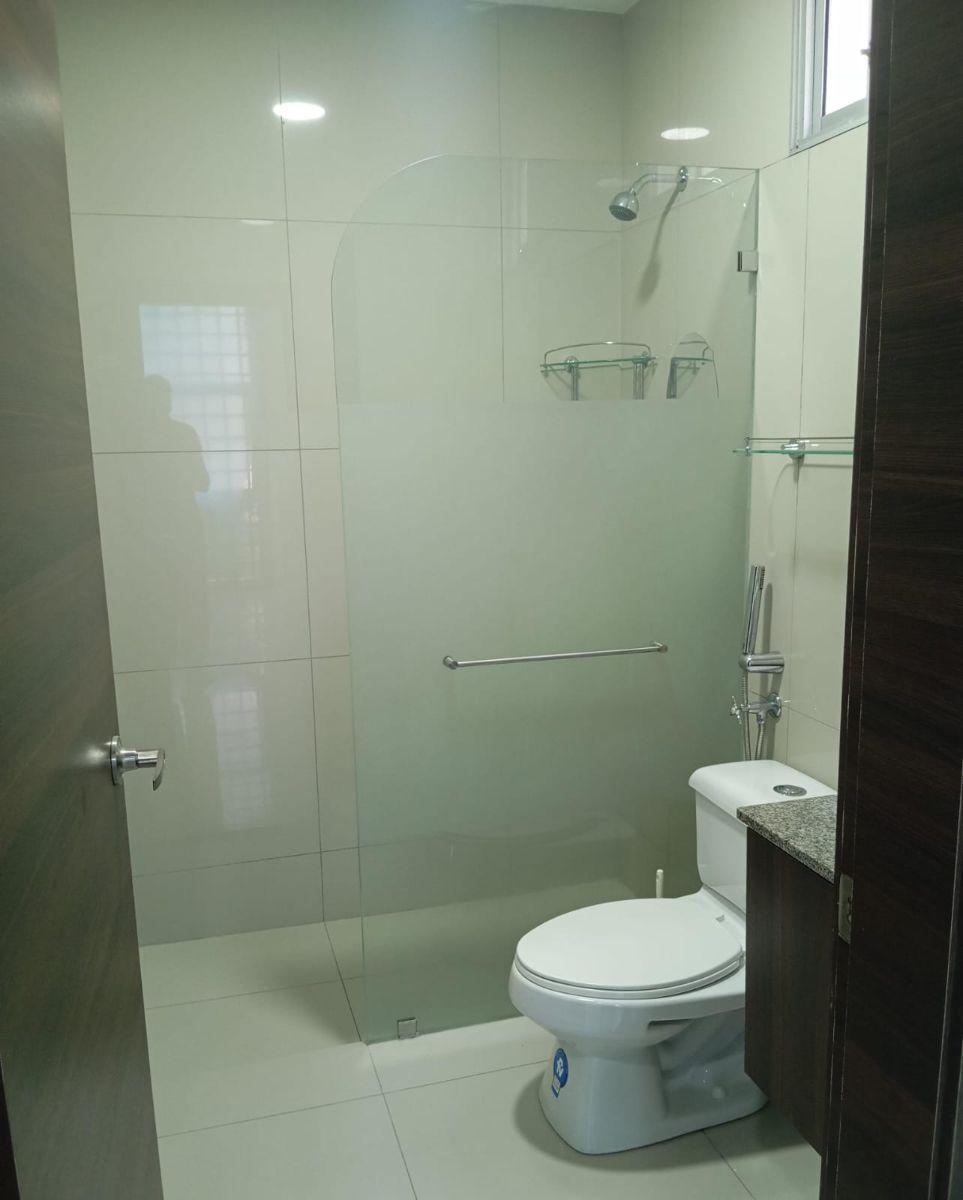 Departamento en Venta en Condominio Privado. Guayas — imagen 3