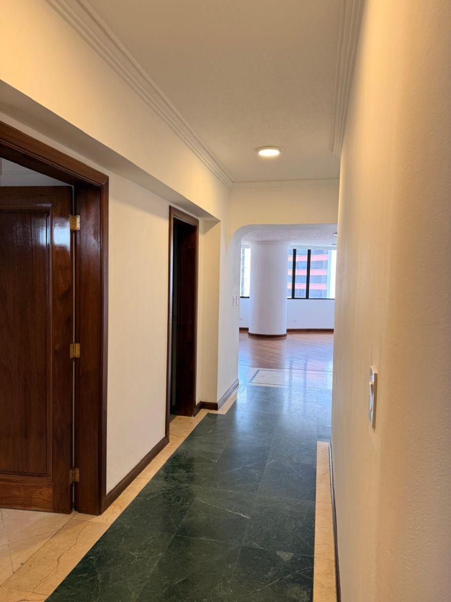 Vendo Excelente Departamento Remodelado Ubicado en El Quito Tenis Cercano Al C. C. El Bosque — imagen 9