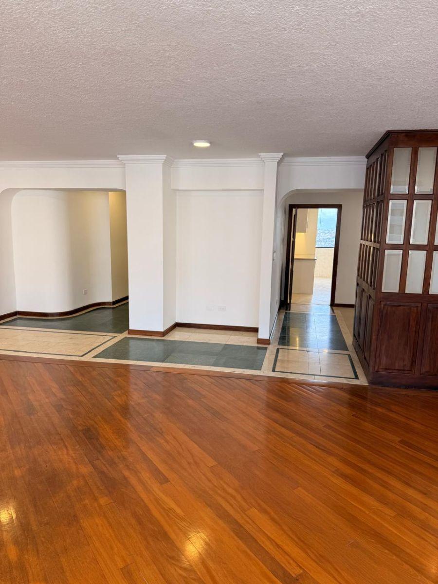 Vendo Excelente Departamento Remodelado Ubicado en El Quito Tenis Cercano Al C. C. El Bosque — imagen 3