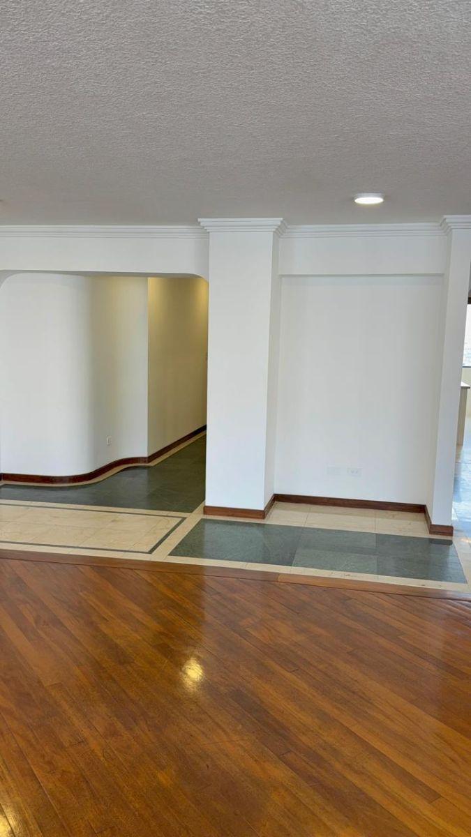 Vendo Excelente Departamento Remodelado Ubicado en El Quito Tenis Cercano Al C. C. El Bosque — imagen 2