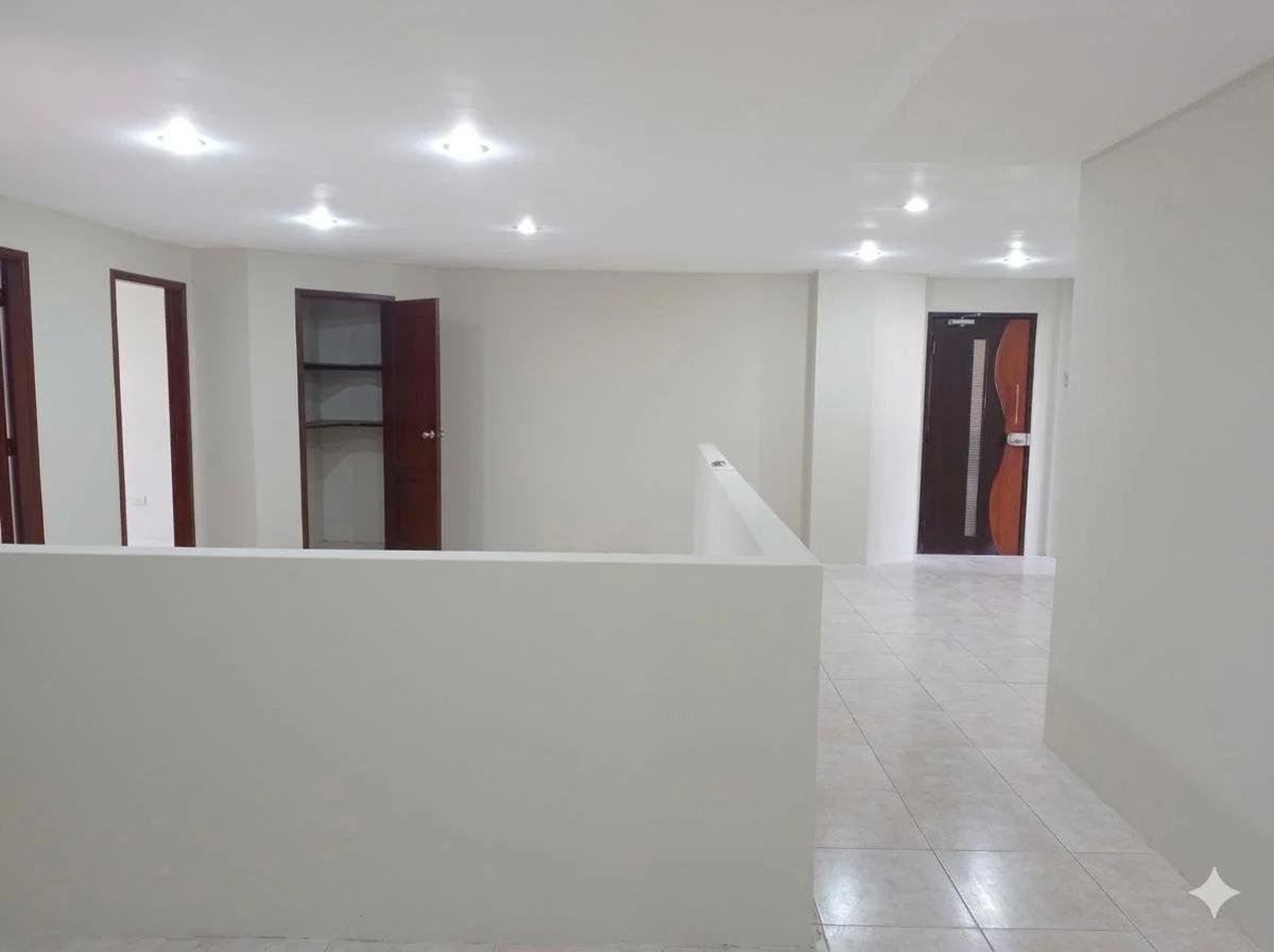 Oficina en Venta | Edificio El Fortín | 182 m² + 2 Parqueos | 2do Piso | Vista Al Malecon 2000, Guayas — imagen 4