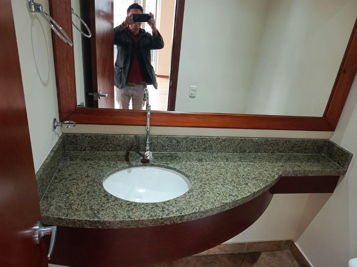 Vendo Hermosa Oficina Jose Tamayo — imagen 6