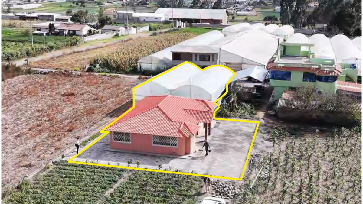 Casa de 593 m² con 3 Dorm. en Venta en Santa Lucía, Cotopaxi — imagen 3