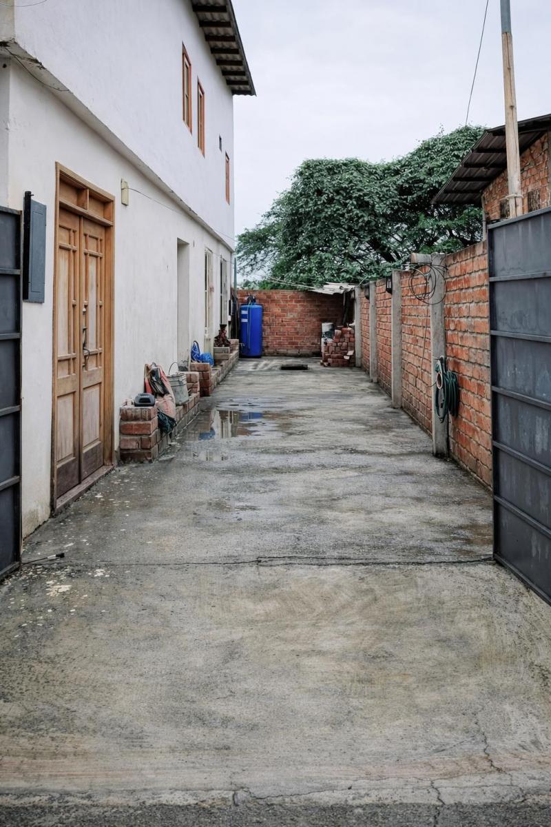 Casa Rentera en Venta en Manglaralto a 3 Min de Montañita y Olon — imagen 4