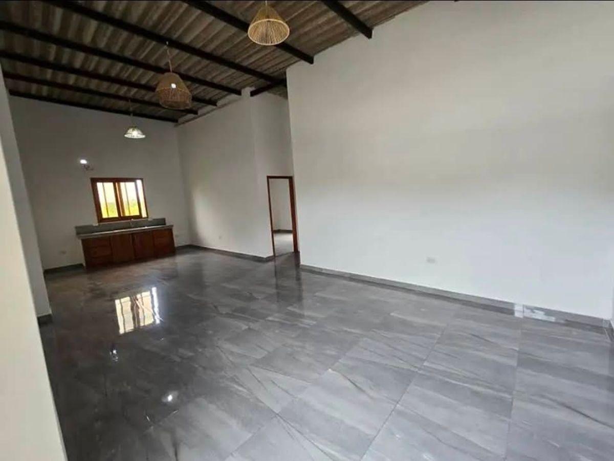 Casa Rentera en Venta en Manglaralto a 3 Min de Montañita y Olon — imagen 2