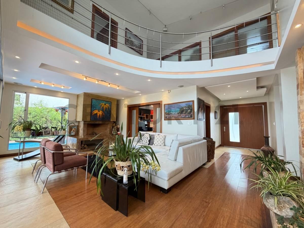 Vive El Lujo de Tenerlo Todo en un Solo Lugar. Casa en Venta. Intervalles — imagen 8