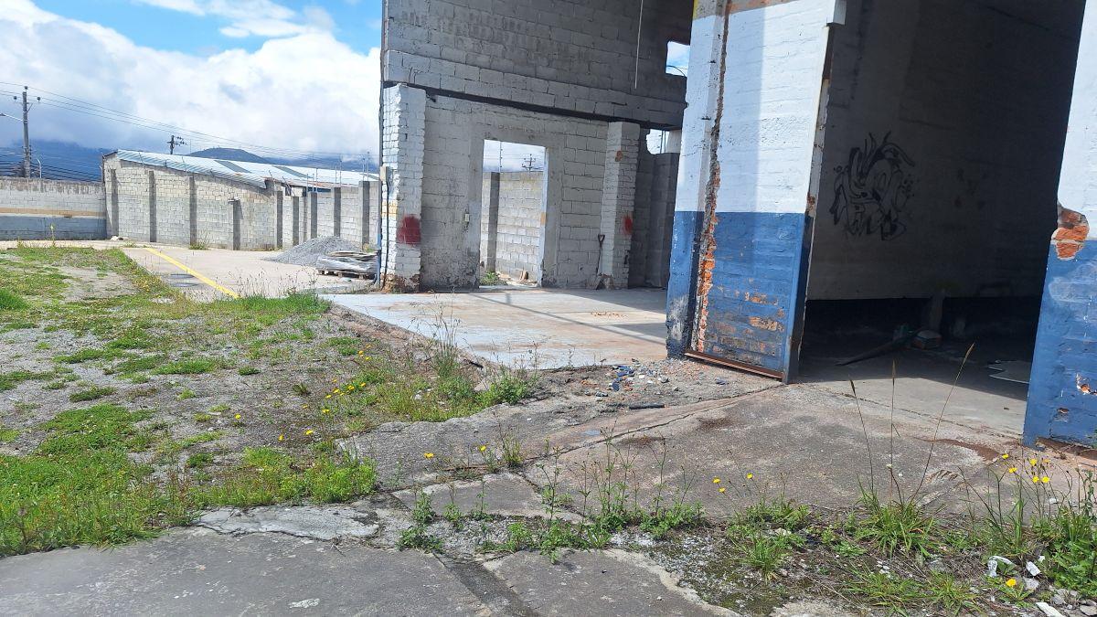 Venta Amplio Terreno m Terreno en La Prensa — imagen 4