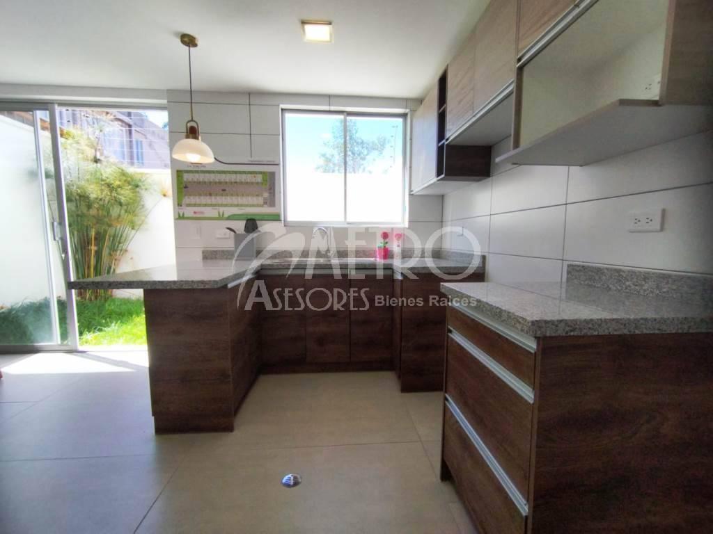 Casas por Estrenar de 90 m² en Venta Calderón — imagen 2