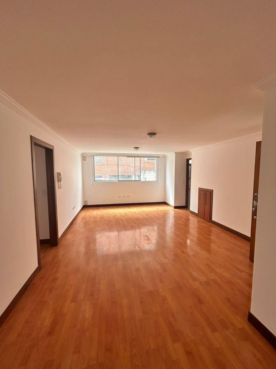 Departamento de Venta 2 Dorm. en Planta Baja Californa Alta Quito — imagen 8