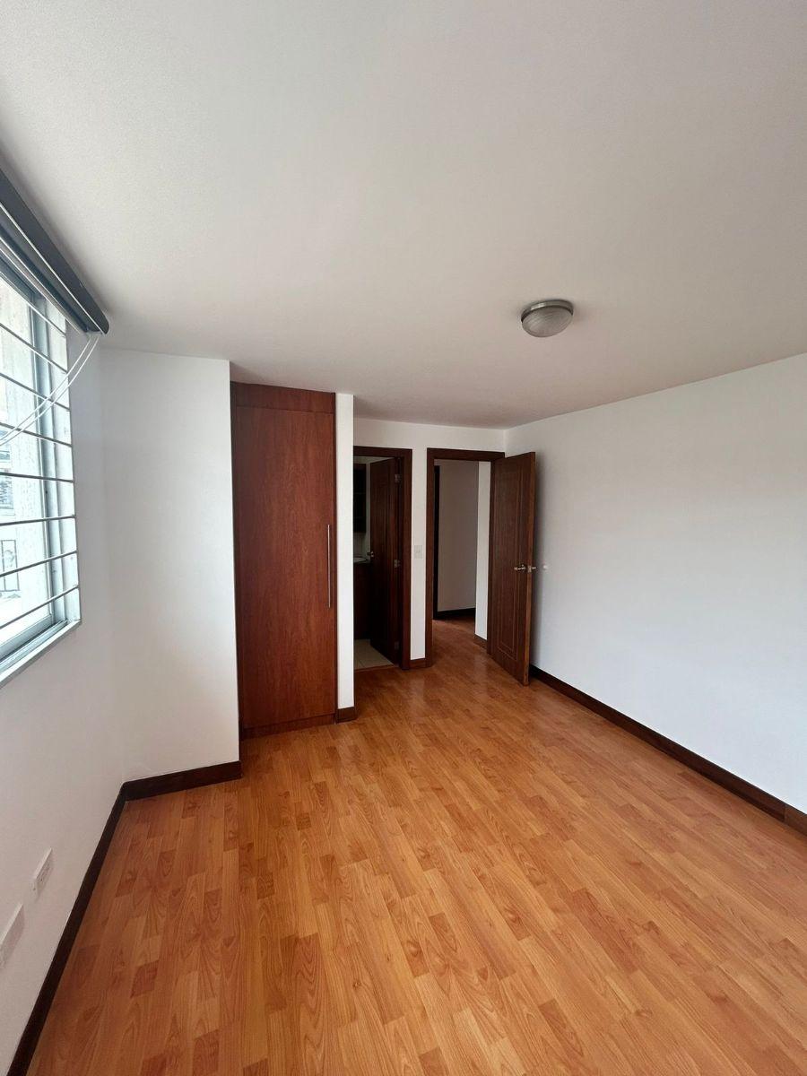Departamento de Venta 2 Dorm. en Planta Baja Californa Alta Quito — imagen 7