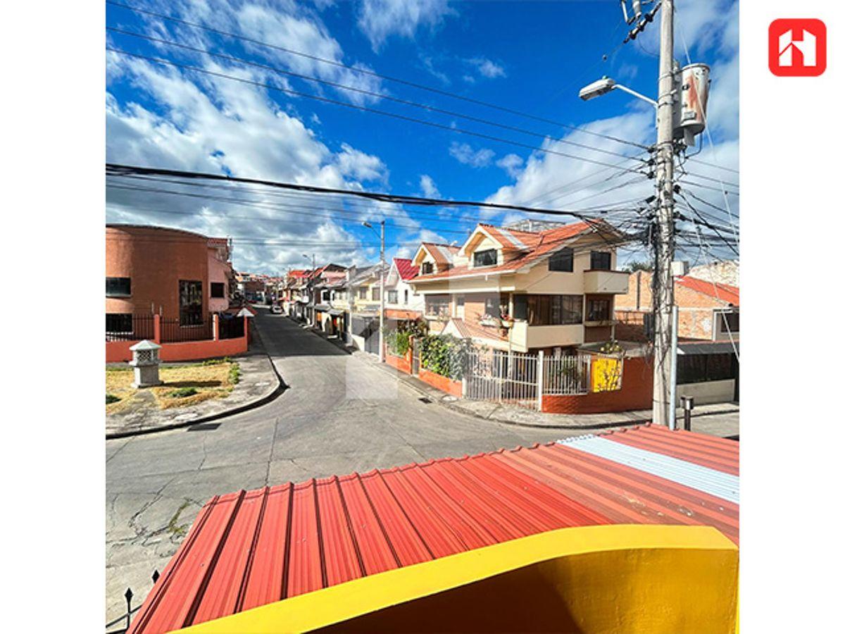 Vendo Casa de 2 Departamentos en Cuenca – Sector Abelardo J Andrade (Cc4107), Azuay — imagen 2