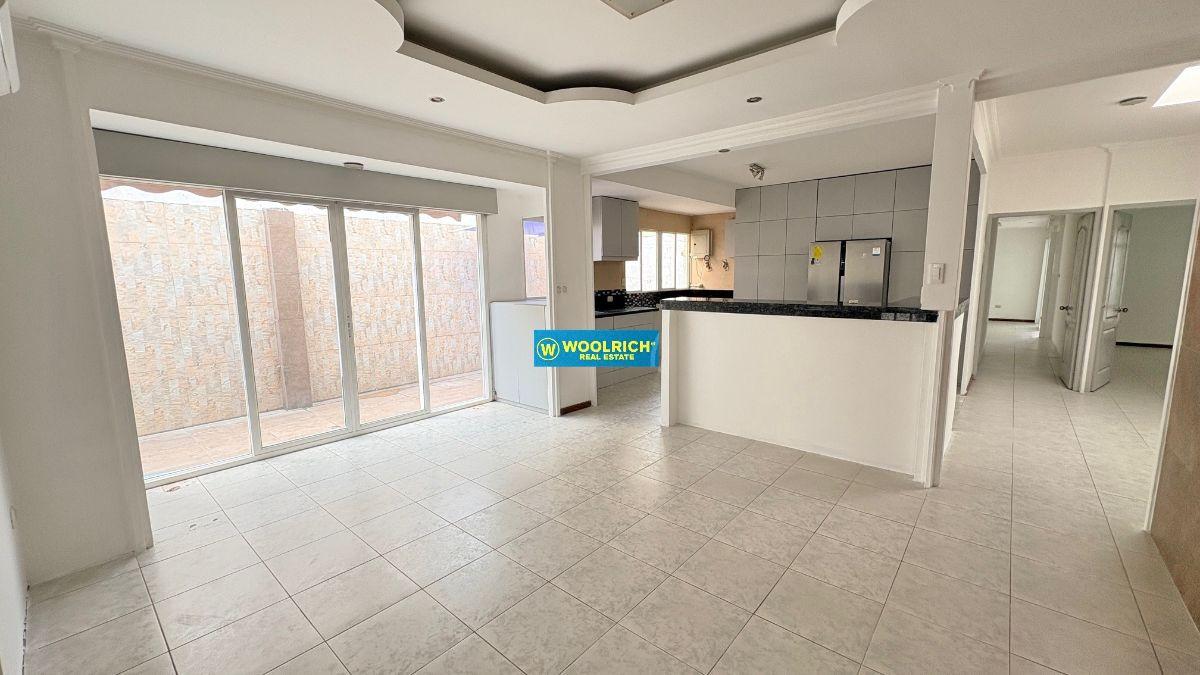 Vendo Casa de 1 Piso Ciudad Celeste, Doble Terreno, 3 Dorm c/u con Baño, Piscina, A/c, 370 m², Guayas — imagen 8