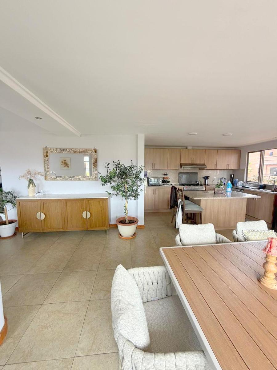 Departamento de Lujo en Venta 246 m² Sector Paseo Tres de Noviembre Cuenca Ec. Azuay — imagen 10