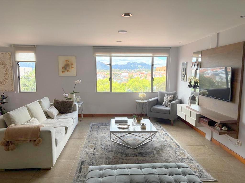 Departamento de Lujo en Venta 246 m² Sector Paseo Tres de Noviembre Cuenca Ec. Azuay — imagen 9