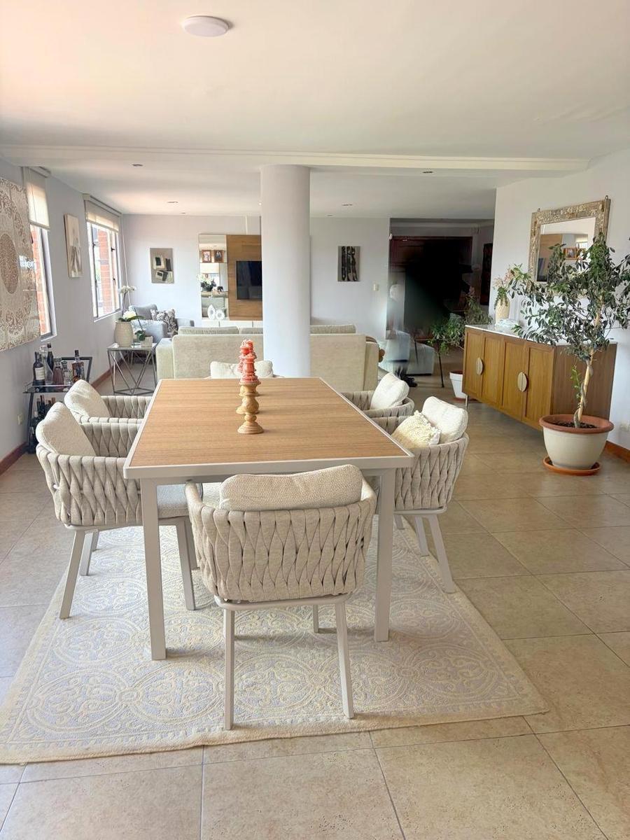 Departamento de Lujo en Venta 246 m² Sector Paseo Tres de Noviembre Cuenca Ec. Azuay — imagen 6
