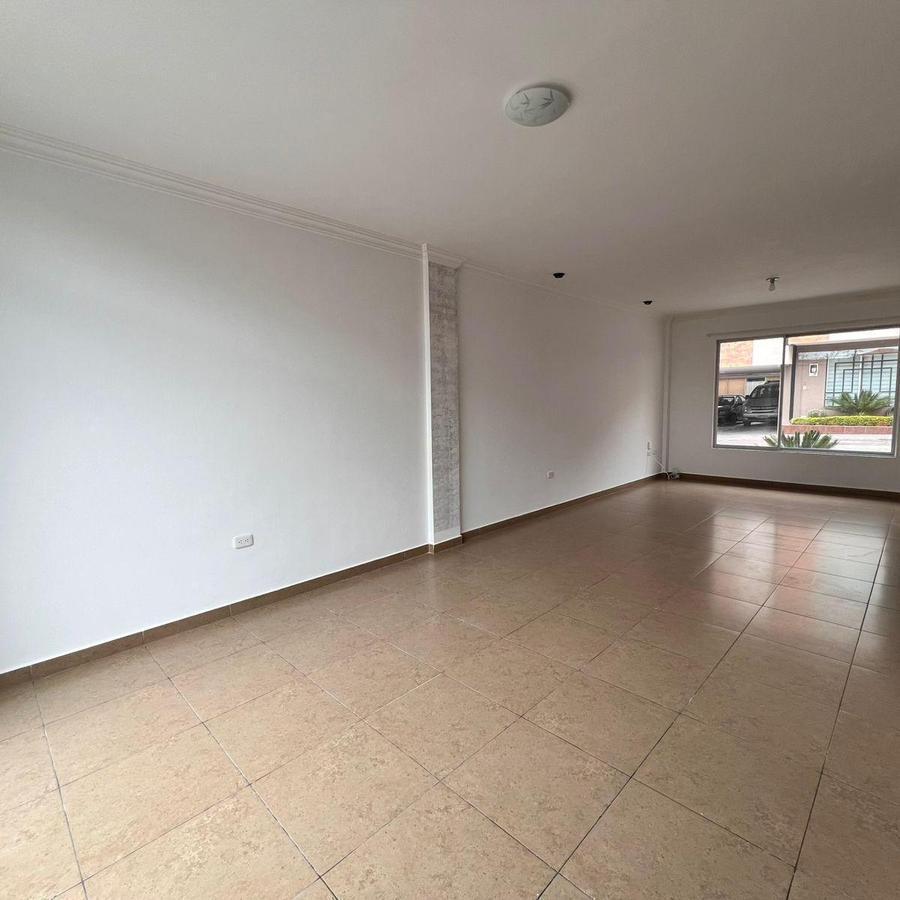 Casa en Venta Sector Pusuqui a 3 Min del Centro Comercial El Condado — imagen 9