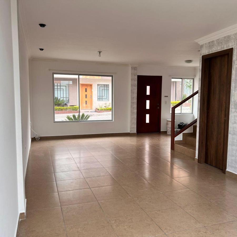 Casa en Venta Sector Pusuqui a 3 Min del Centro Comercial El Condado — imagen 8