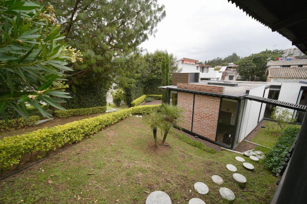 Propiedad en Venta – San Juan de Cumbayá — imagen 10