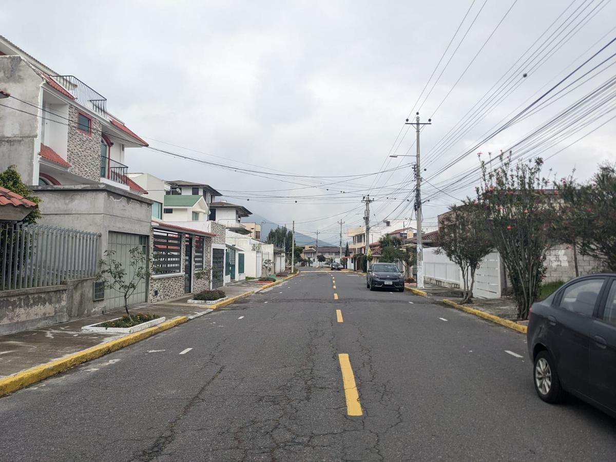 En Venta Lindo Terreno Urb. Mastodontes 540 m² — imagen 5