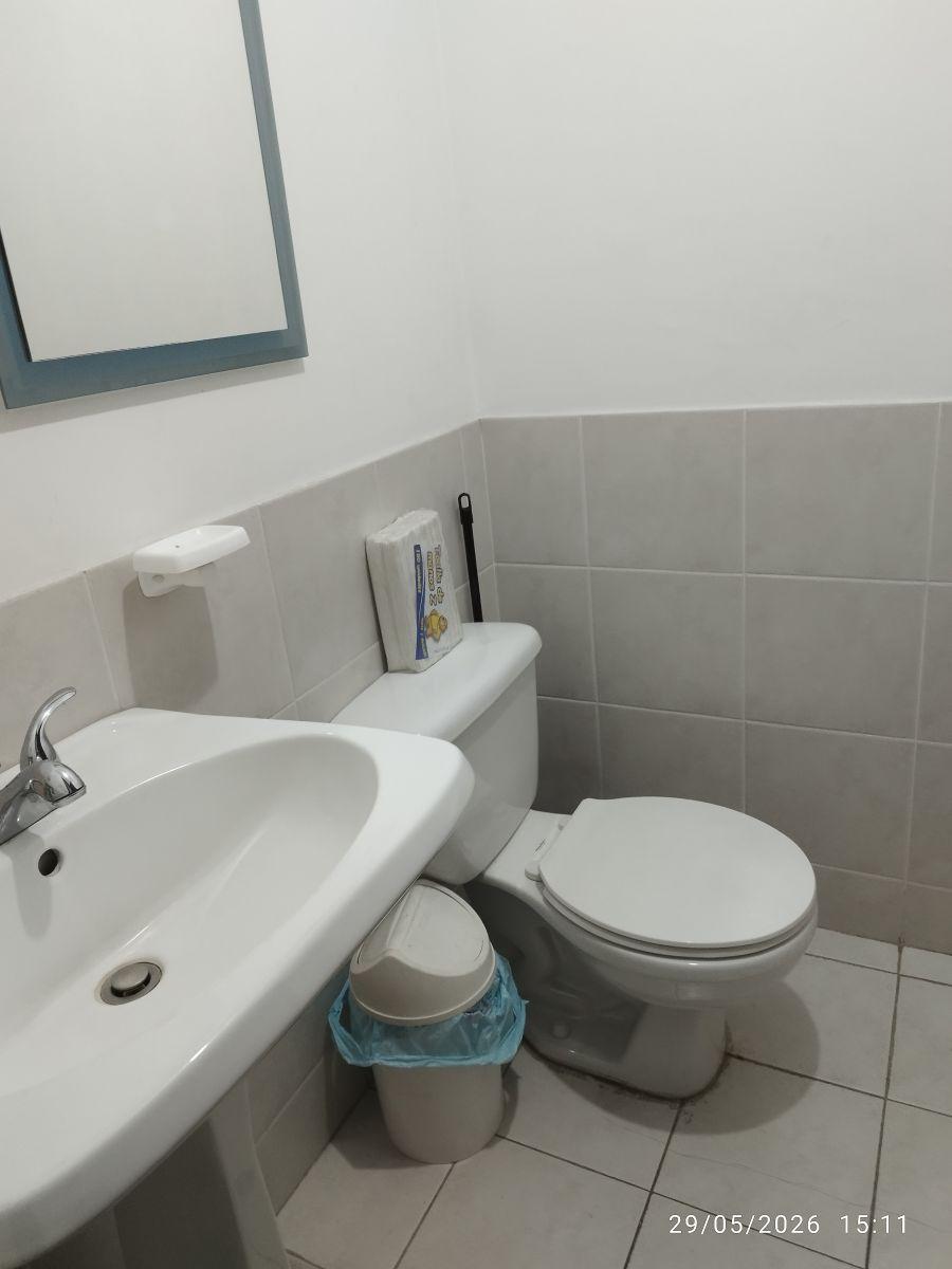 Vendo Oficina de 38.65 m en La Seis de Diciembre y Bossano Quito — imagen 4