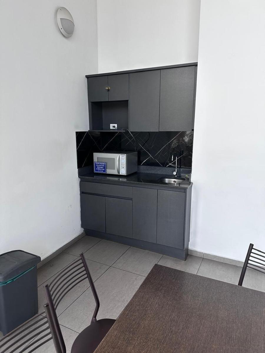 Oficina en Venta 74 m² Edificio Corporativo | Av 6 de Diciembre y Portugal — imagen 5