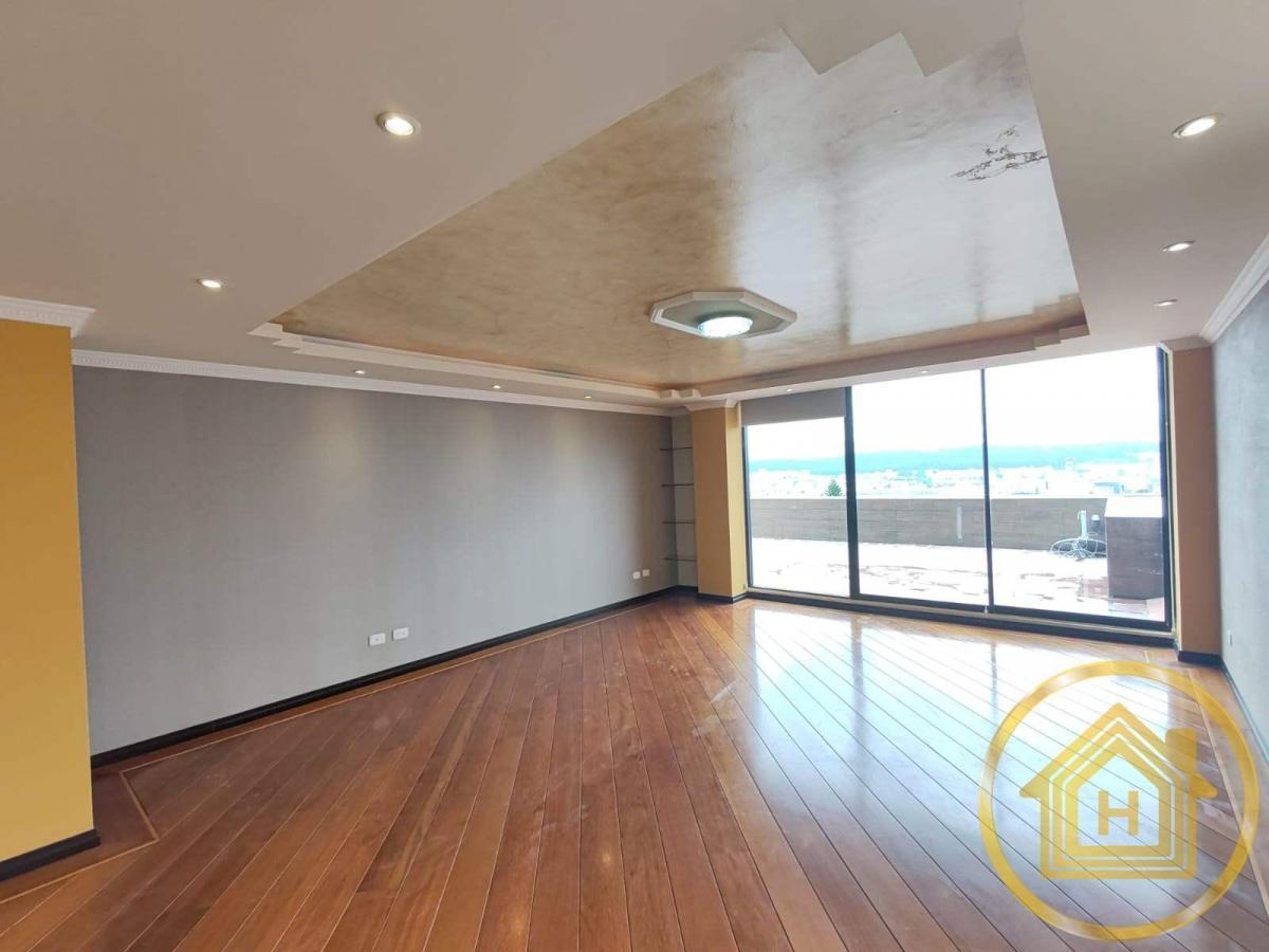 Departamento en Venta, de 3 Dorm., en Urbanizacion con Seguridad, Sector Noroccidente, Quito — imagen 4