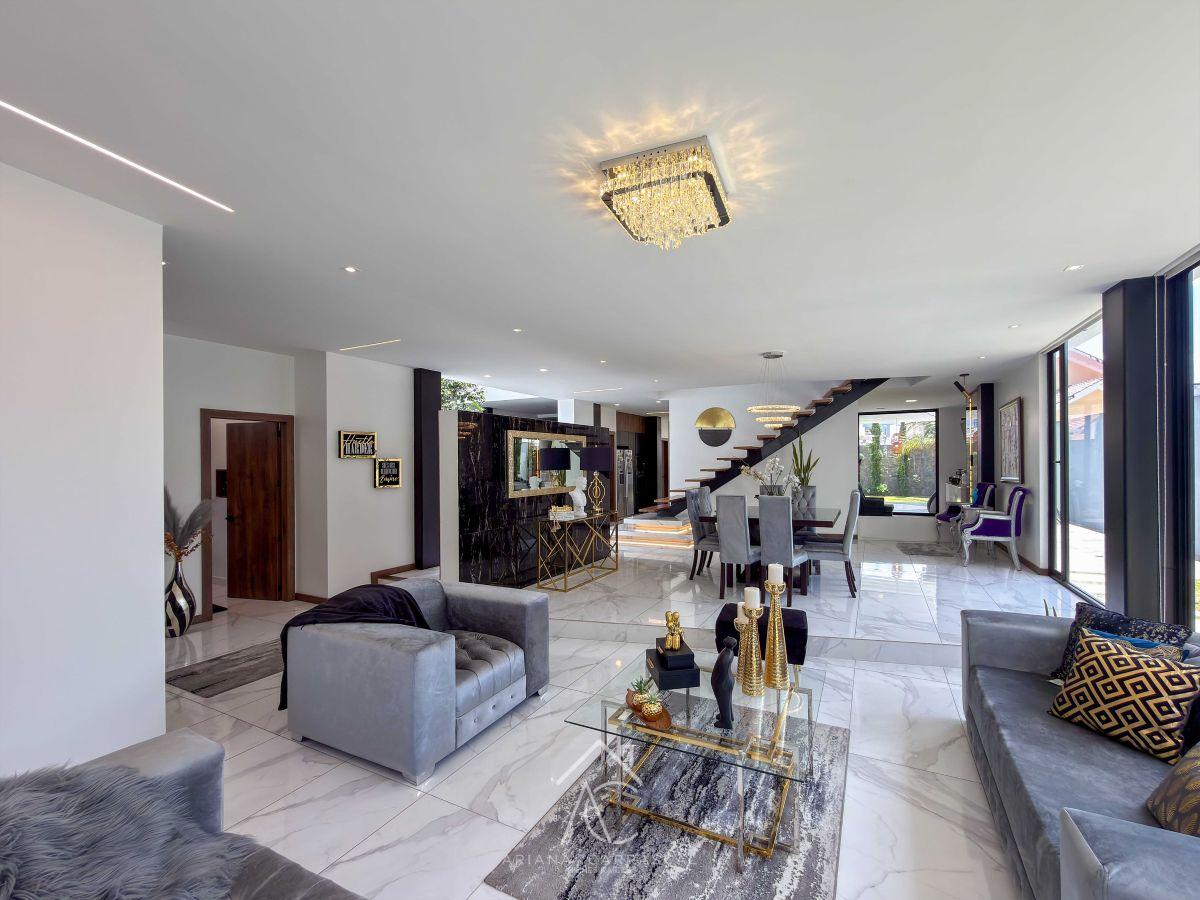 Casa de Lujo en Venta en La Urbanización El Condado — imagen 2