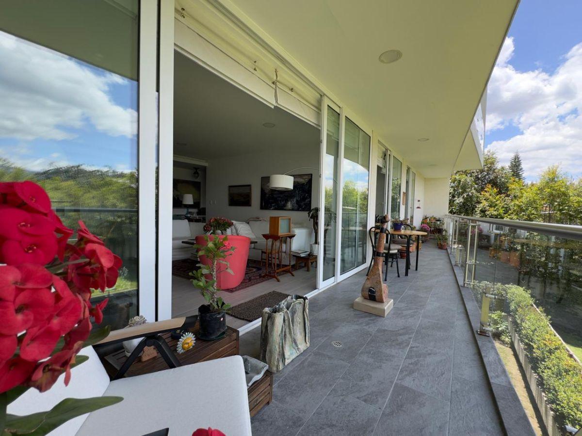 Vendo Hermoso Dpto. Tumbaco Sector Hilacril 164 m². Dos Dorm., Balcón, Estacionamiento, Bodega. Provincia de Pichincha — imagen 10