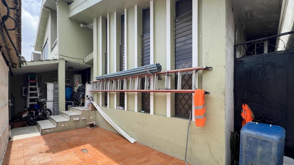 Venta de Casa Rentera Comercial Los Albatros, Guayas — imagen 8