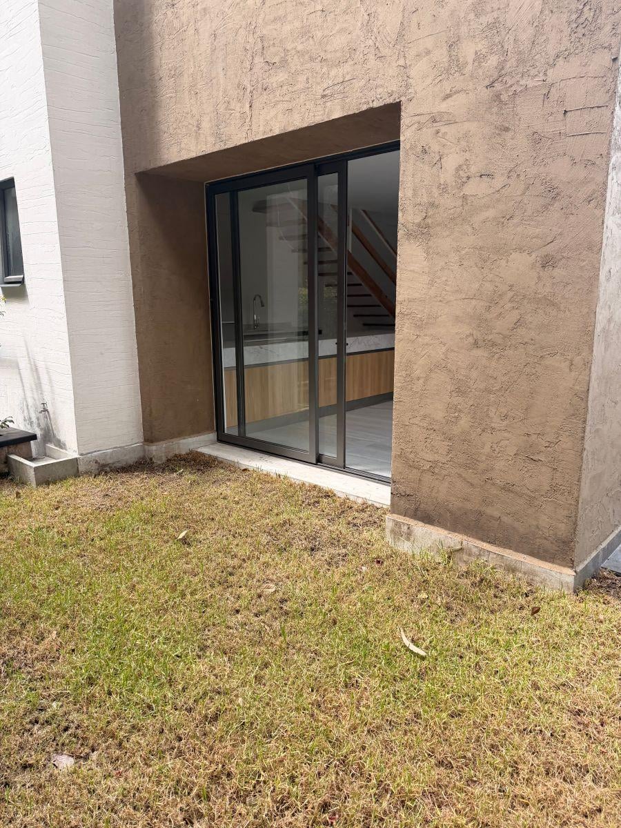 Venta Departamento Duplex de 2 Dorm. en Miravalle 4 Sharon Reed — imagen 9