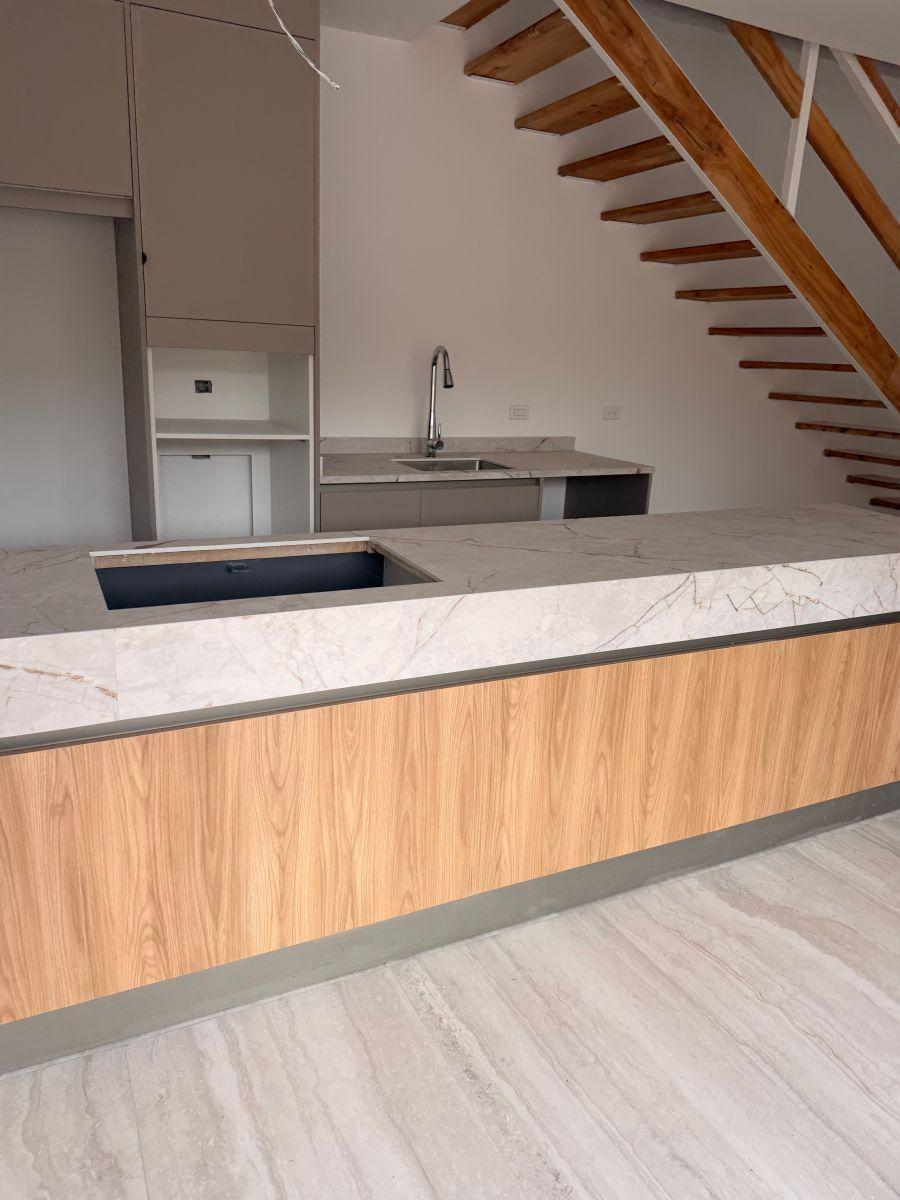 Venta Departamento Duplex de 2 Dorm. en Miravalle 4 Sharon Reed — imagen 7