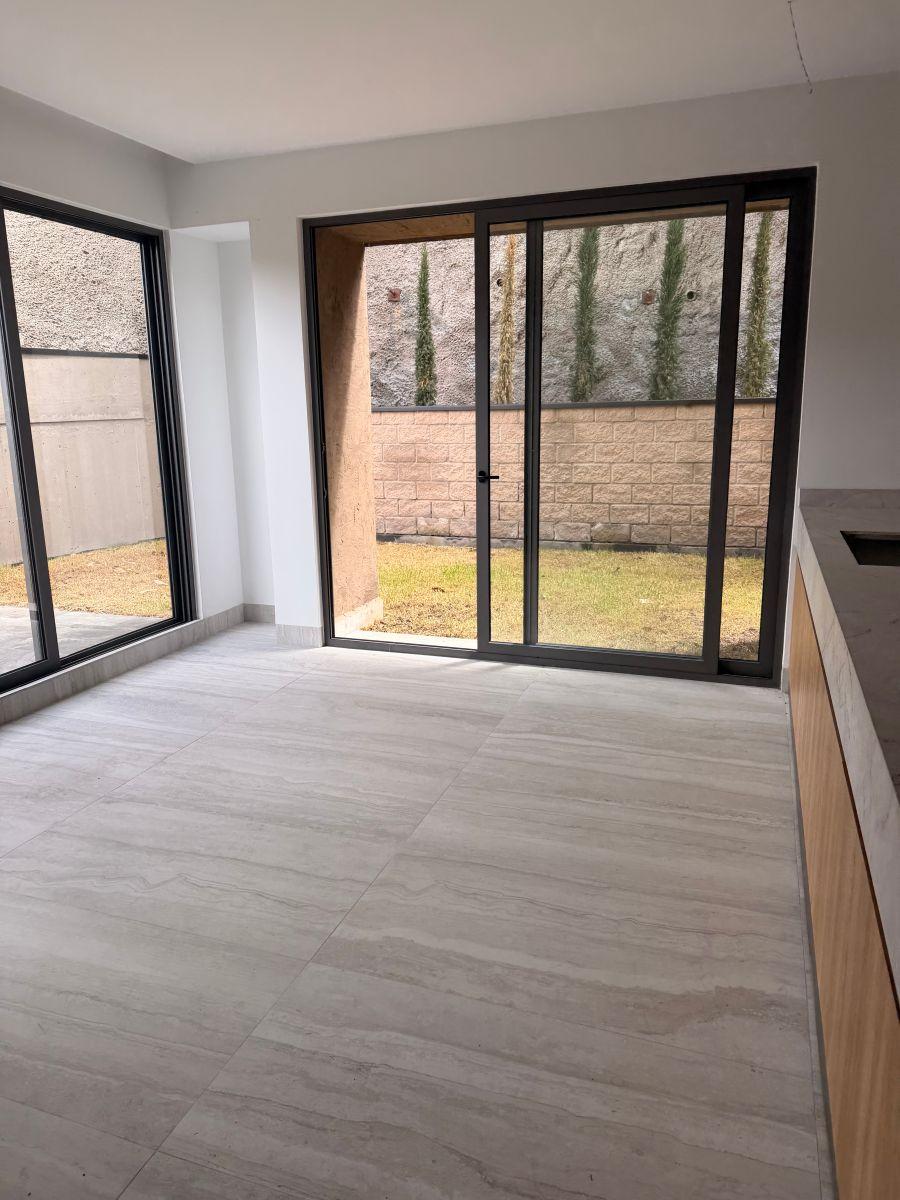 Venta Departamento Duplex de 2 Dorm. en Miravalle 4 Sharon Reed — imagen 6
