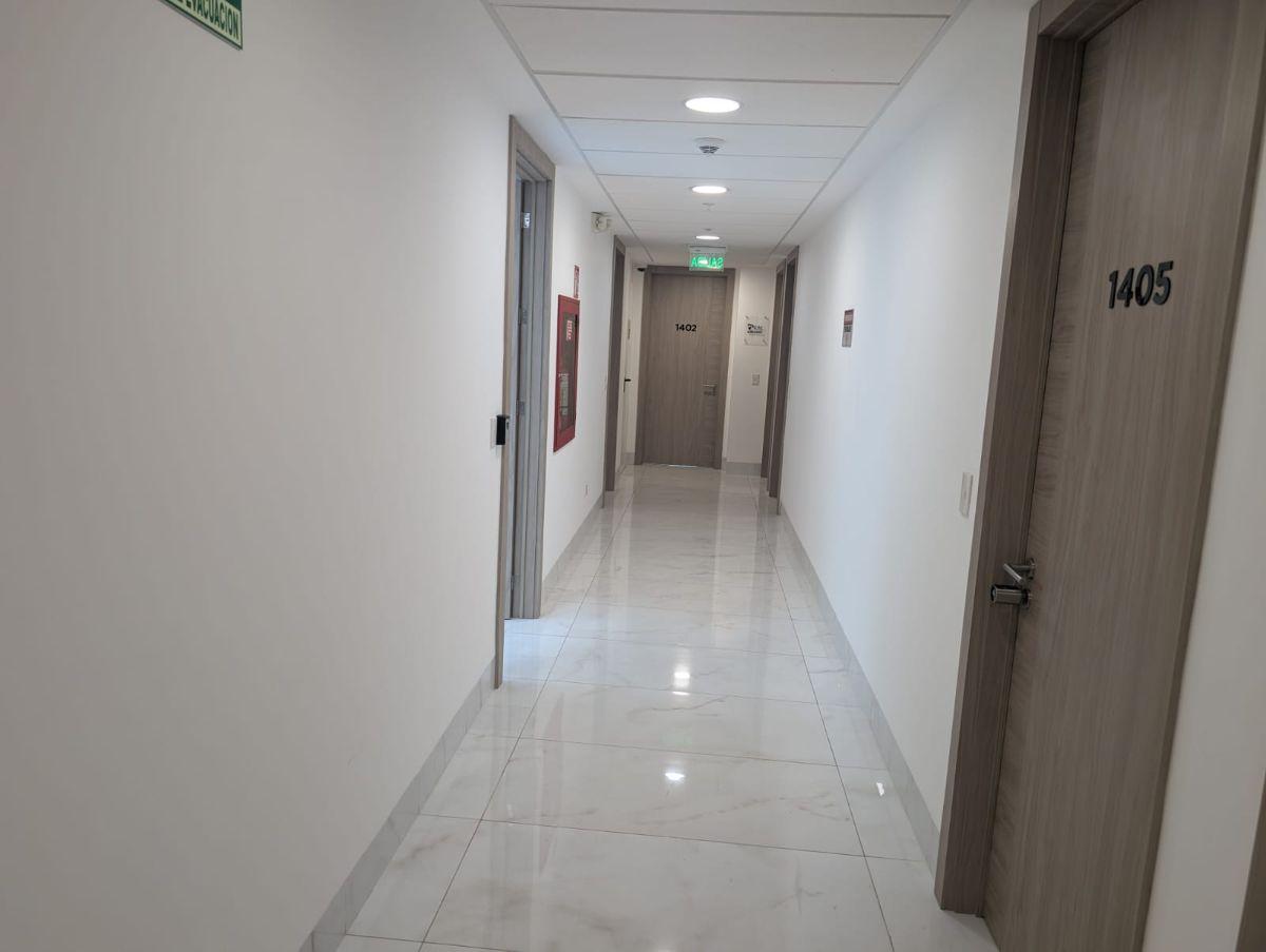 Vendo Oficina Torre Millenium, Kennedy Norte. Precio de Oportunidad. Guayas — imagen 8