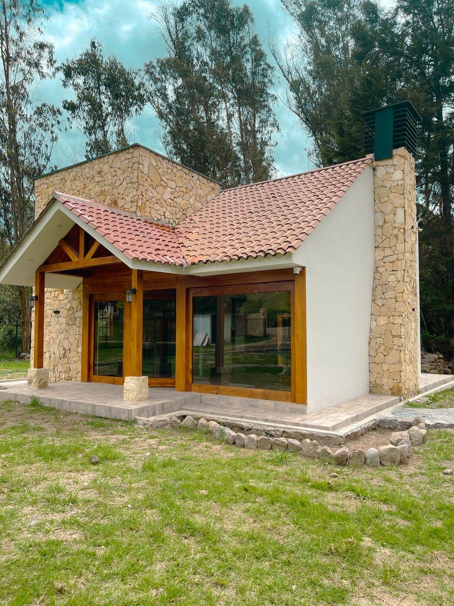 Casa Nueva Estilo Rústico en Tutupali, Azuay — imagen 4