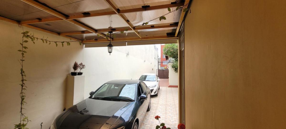 Venta Casa Independiente Centro de Quito Barrio America San Juan — imagen 3