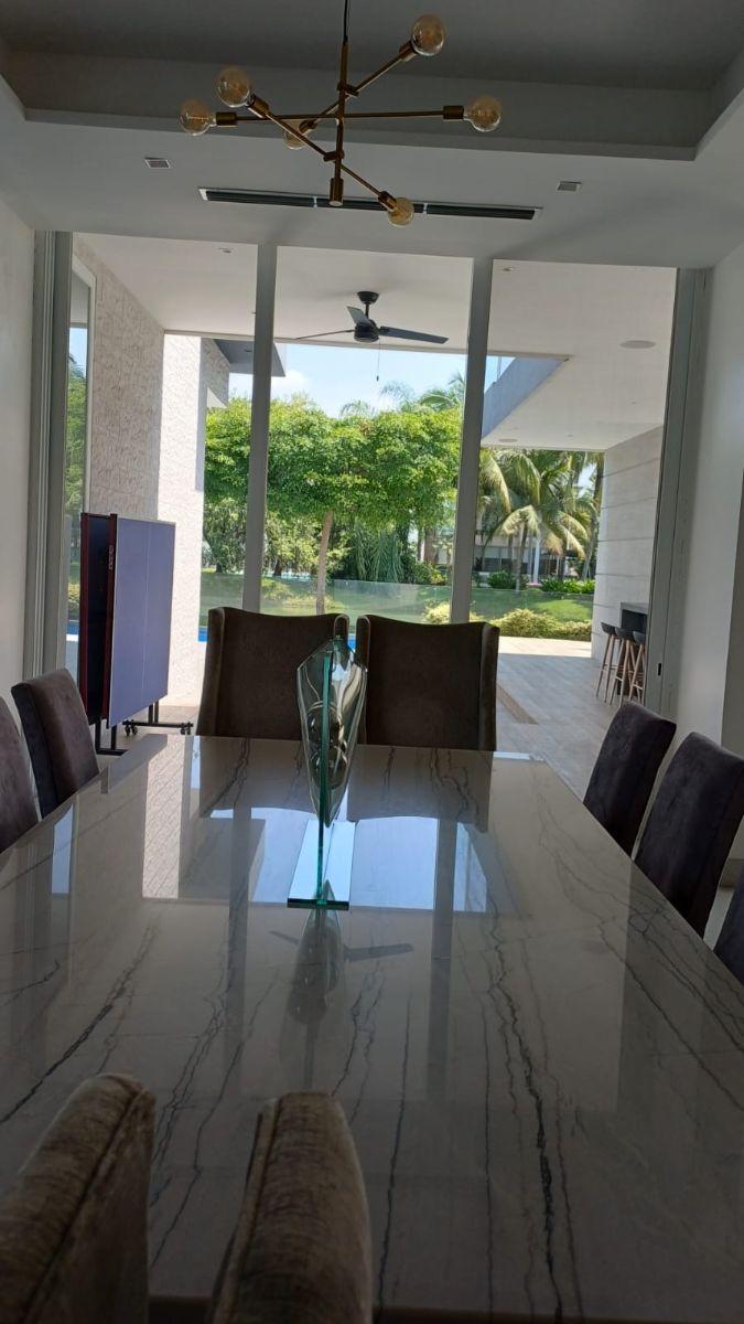 Venta de Hermosa Casa con Espectacular Vista Al Lago Urb La Peninsula - Isla Mocoli, Guayas — imagen 4