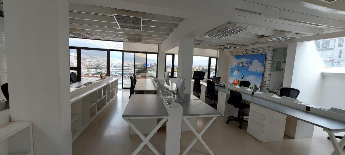 Se Vende Amplia Oficina Sector Batan Alto — imagen 6
