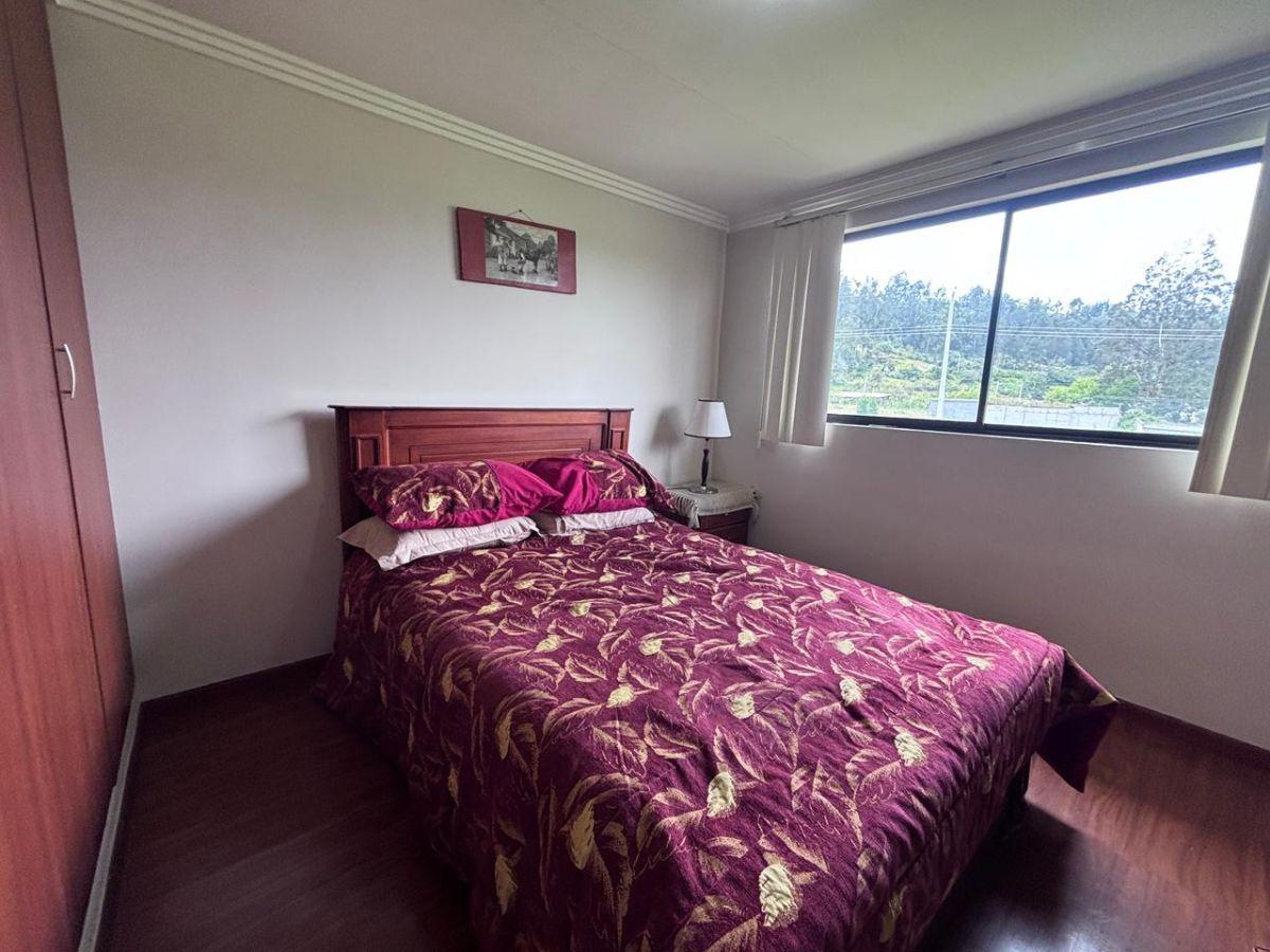 Casa en Venta – Ochoa León | Condominio Riberas de Machángara, Azuay — imagen 2