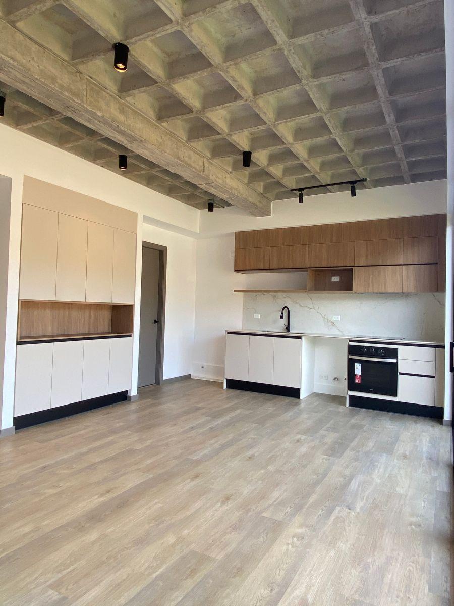 Hermoso - Nuevo Departemento 2 Dorm. con Patio - Centro Historico — imagen 7