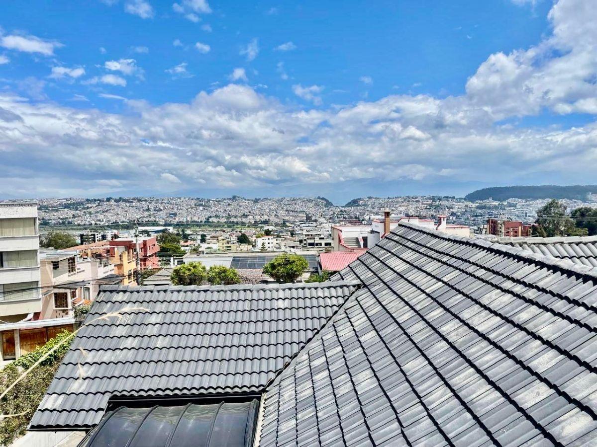 Casa en Venta Pinar Alto a 5 Minutos del Cc. El Bosque 813 m² Construcción y 1843 m² de Terreno — imagen 8
