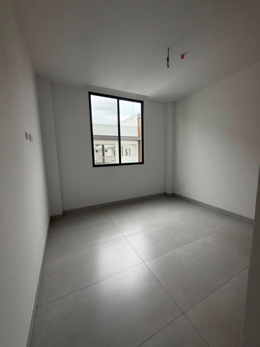 Samborondón Km 3.5 Urbanización Riona Departamento de Estreno en Venta, Guayas — imagen 4