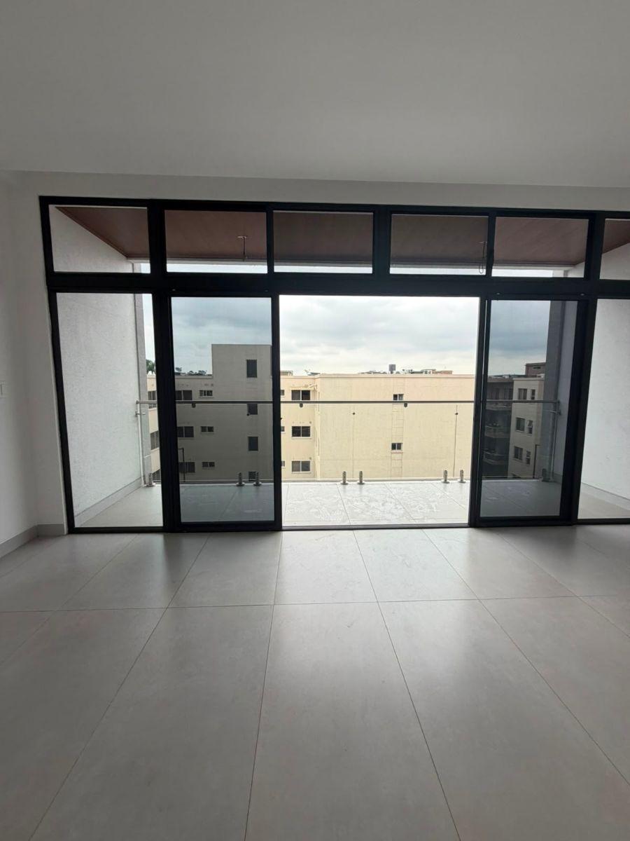 Samborondón Km 3.5 Urbanización Riona Departamento de Estreno en Venta, Guayas — imagen 3