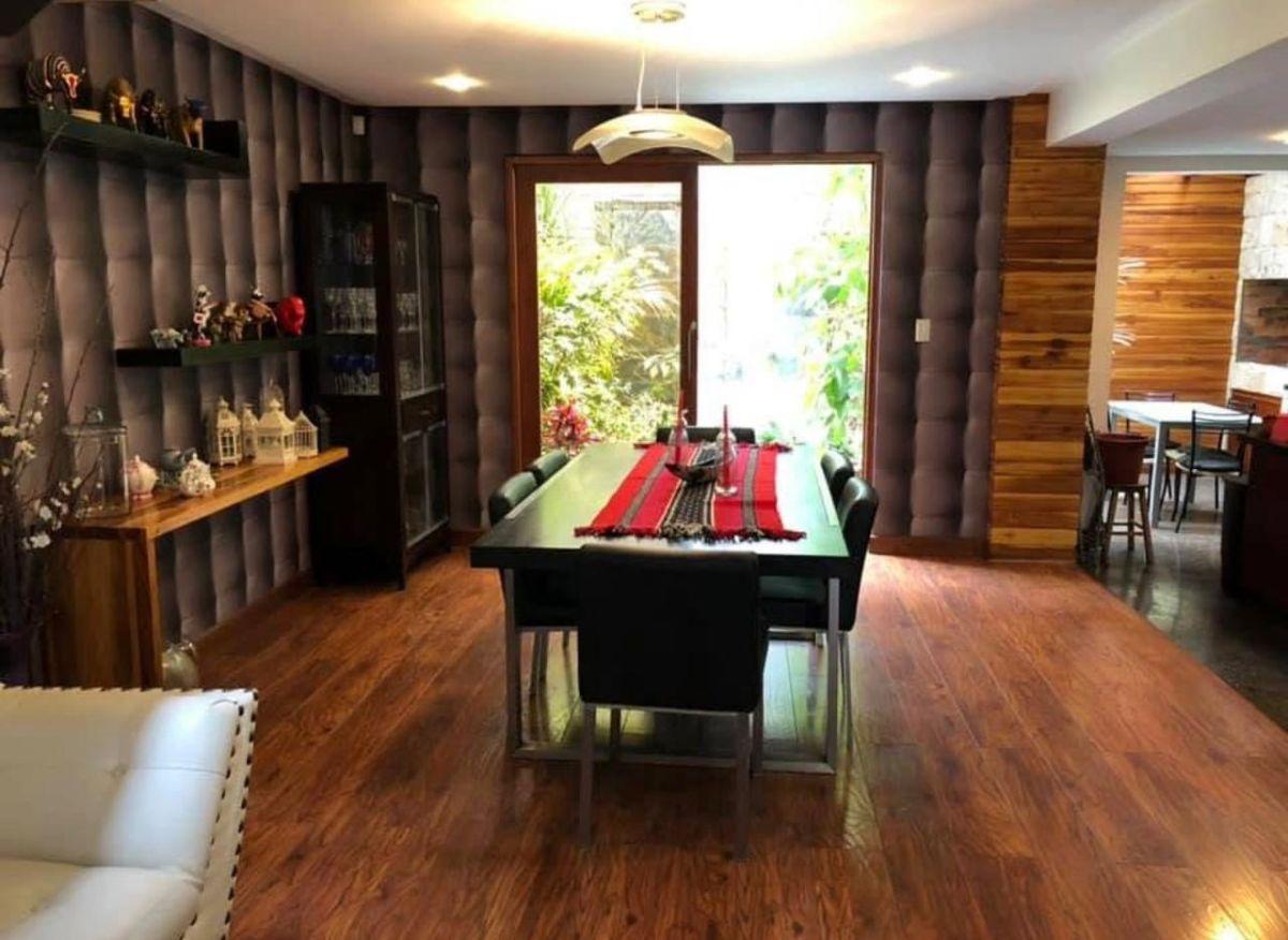 Hermosa Casa en Venta Excelente Ubicación Urbanización Río Sol, Azuay — imagen 9