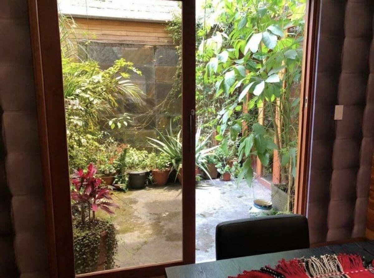 Hermosa Casa en Venta Excelente Ubicación Urbanización Río Sol, Azuay — imagen 4