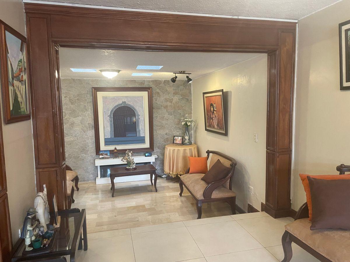 Vendo Casa de 4 Dorm. Sector Ponceano. Remodelada — imagen 7