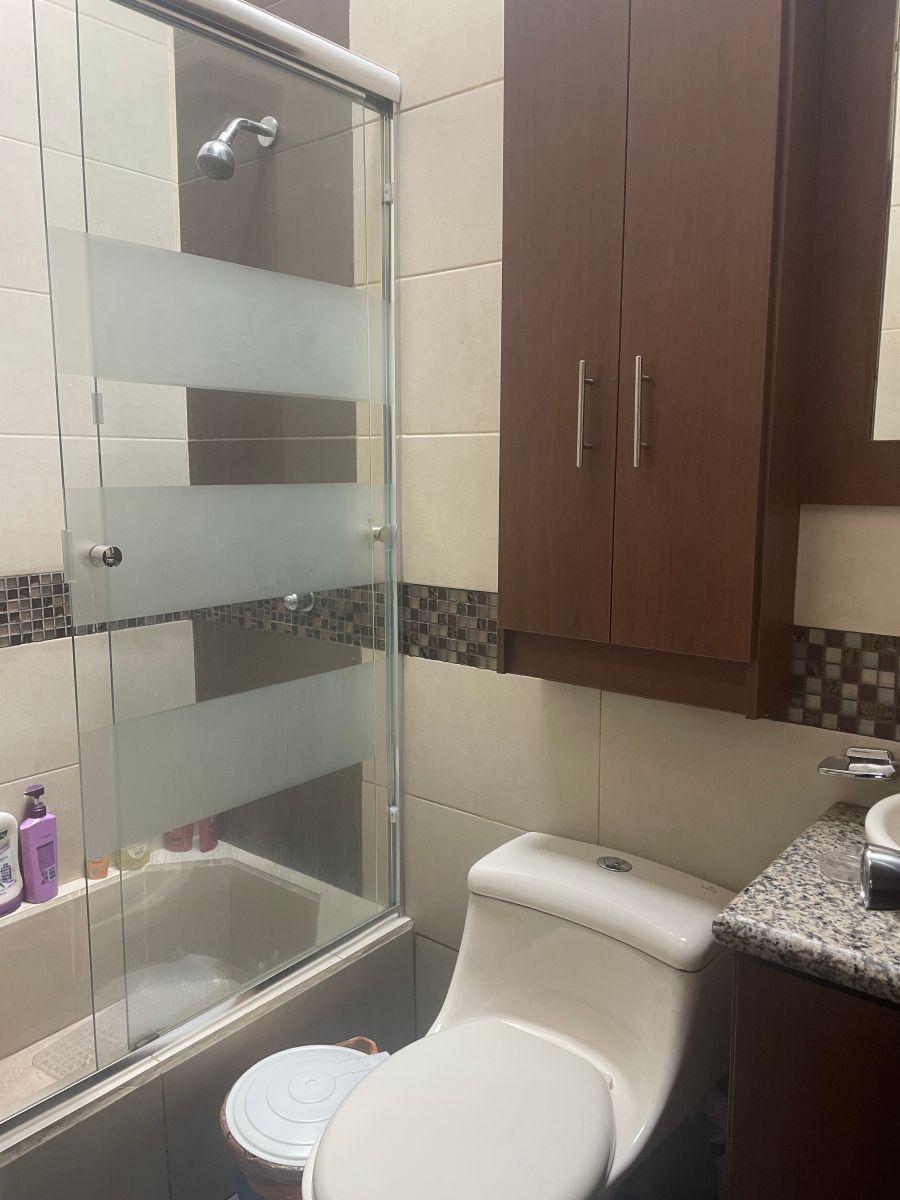 Vendo Casa de 4 Dorm. Sector Ponceano. Remodelada — imagen 2