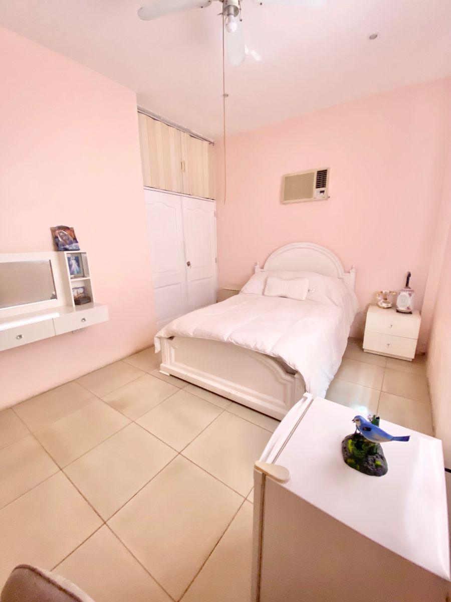 Casa de 350 m² con 7 Dorm. en Venta en Miraflores Uso Residencial Comercial, Guayas — imagen 6