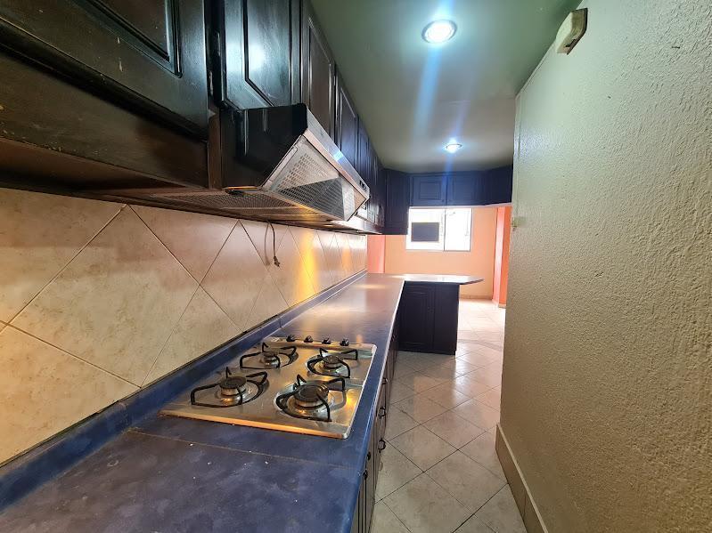 Venta Departamento en Las Casas 93 m², Cerca a Universidades — imagen 6