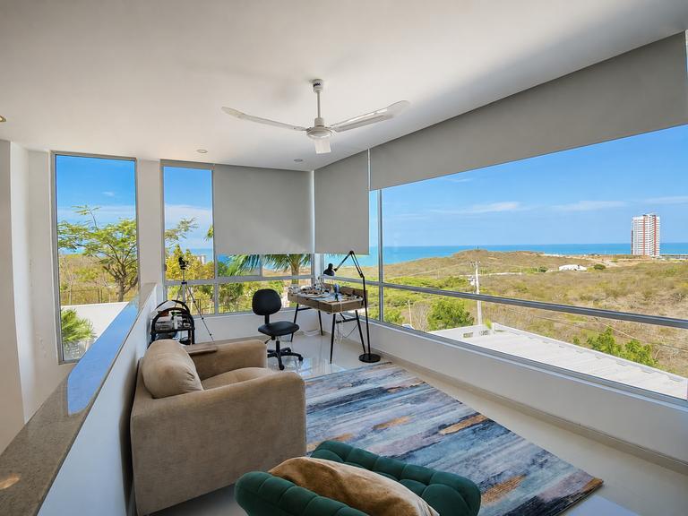 En Venta Casa de Lujo, Playas, Guayas — imagen 5