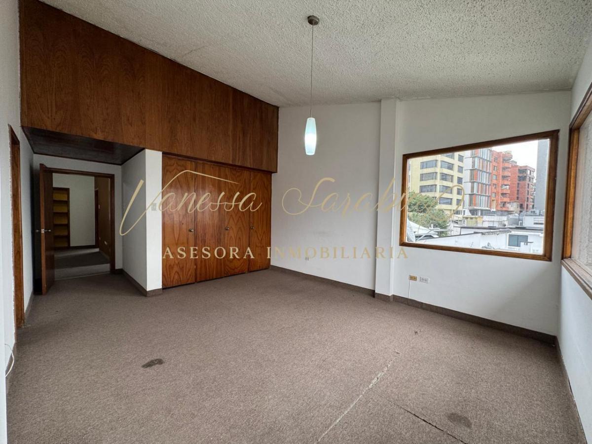 Vendo Depto en El Sector de La Coruña, Quito - Ecuador — imagen 2